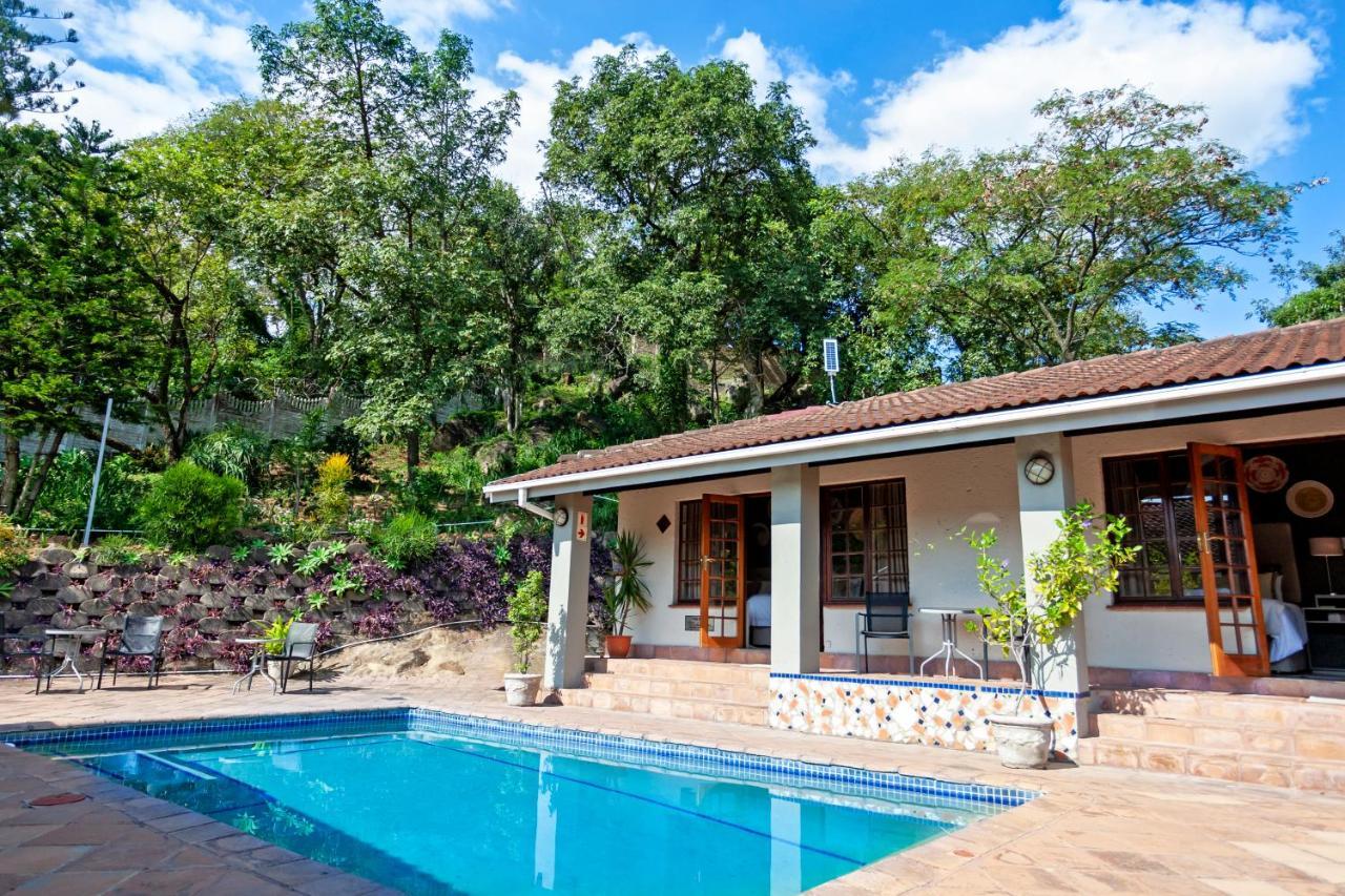 Chez Vincent Hotel Mbombela Екстериор снимка