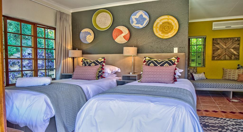 Chez Vincent Hotel Mbombela Екстериор снимка